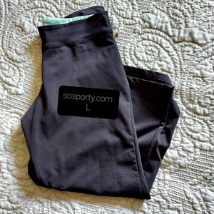 Athletic leggings